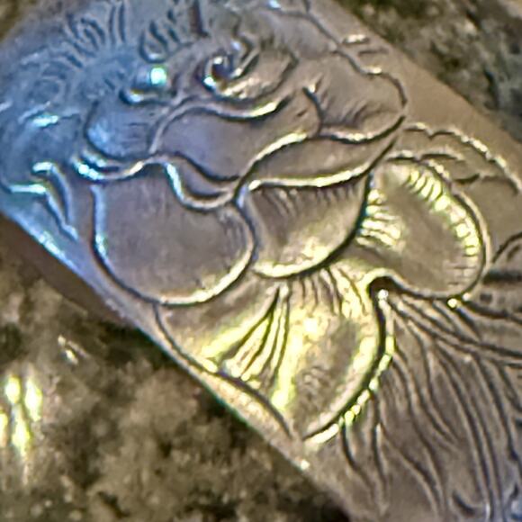 Salisbury Pewter June Rose Flower Cuff Bangle Bracelet Etched Collectible 1” - Picture 11 of 12